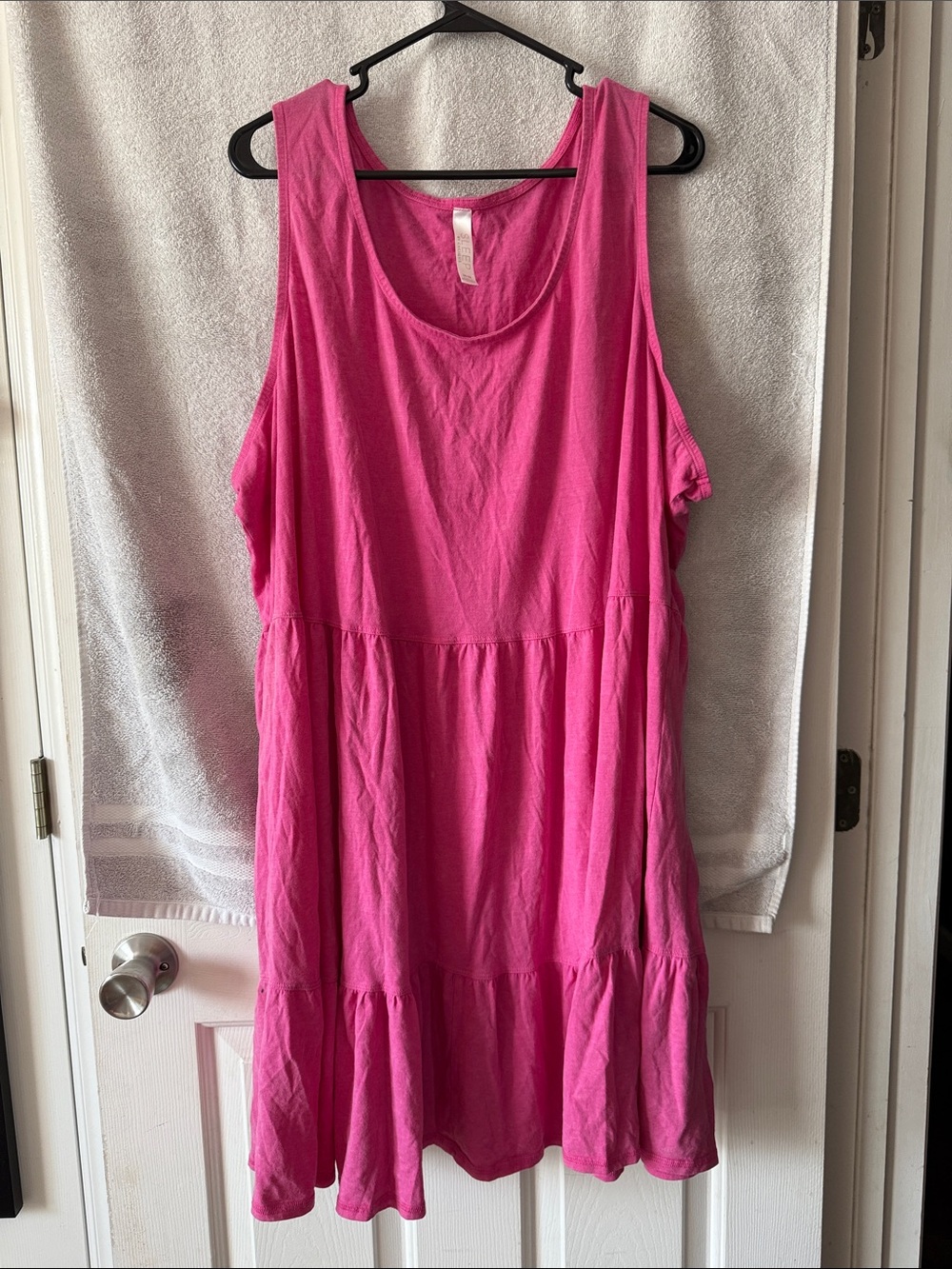 Sleeveless Tiered Nightdress in Hot Pink